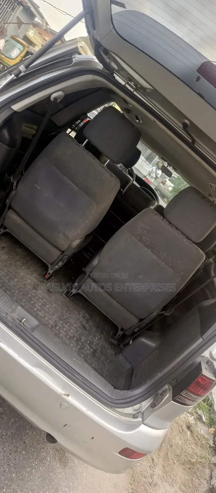 Toyota Previa 2005 Silver