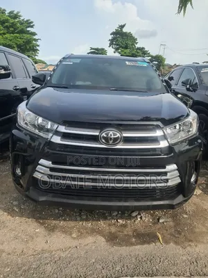 Toyota Highlander Limited Platinum 4x4 V6 (3.5L 6cyl 8A) 2017 Black
