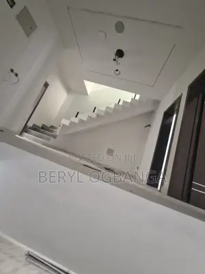 4bdrm Duplex in Osapa london for sale