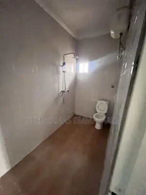 2bdrm Block of Flats in Durumi for rent