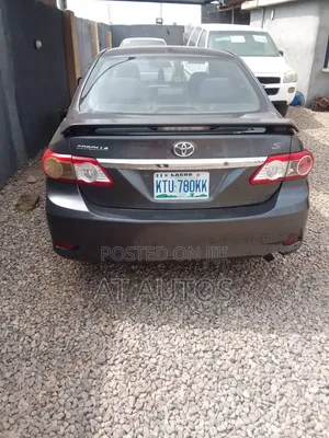 Toyota Corolla LE 4dr Sedan (1.8L 4cyl 4A) 2012 Black