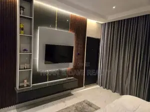 Beautifully Furnished Studio Apartment for Shortlet With Kitchenette
