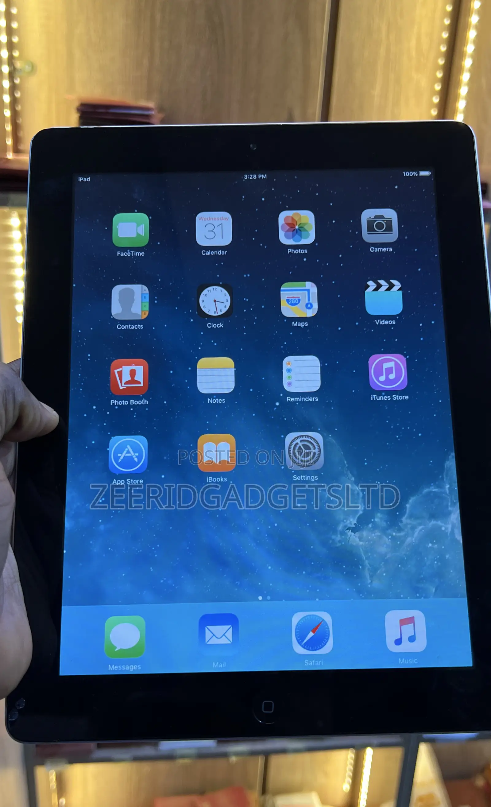 Apple iPad 2 Wi-Fi 16 GB Silver