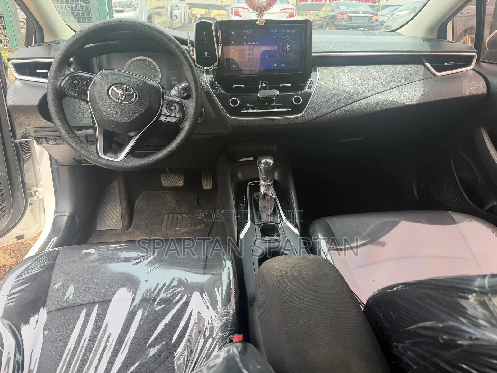 Toyota Corolla 2022 White