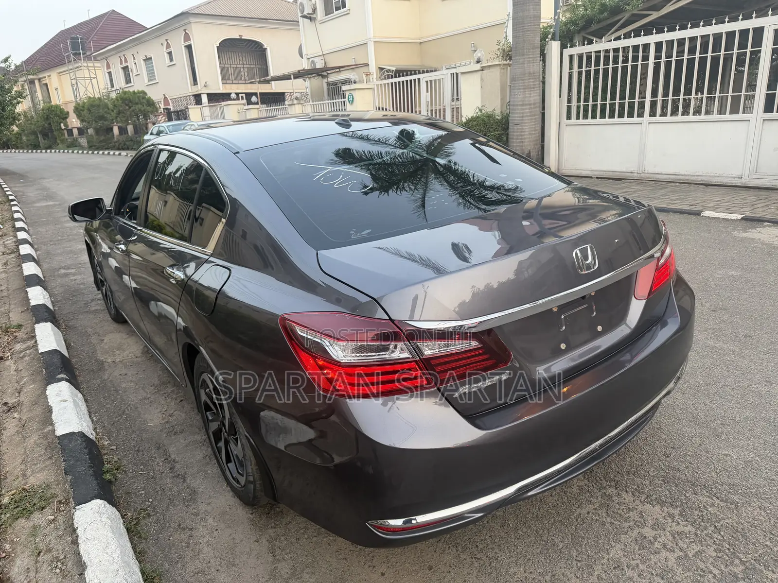 Honda Accord 2016 Gray