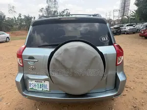 Toyota RAV4 2007 Green