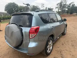 Toyota RAV4 2007 Green