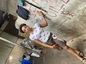 Restaurant/ Lounge Waitress