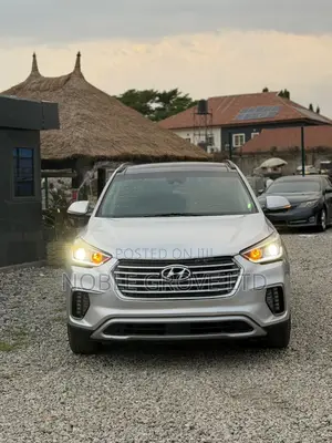 Hyundai Santa Fe SE Ultimate AWD 2017 Silver