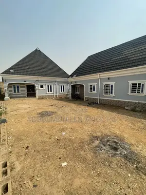 Furnished 3bdrm Block of Flats in Behind Royal Valley, Ilorin South