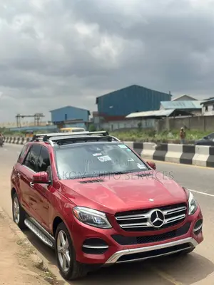 Mercedes-Benz GLE-Class GLE 350 2017 Red