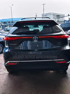 Toyota Venza XLE 2022 Gray