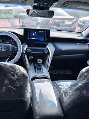 Toyota Venza XLE 2022 Gray