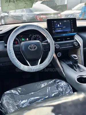 Toyota Venza XLE 2022 Gray