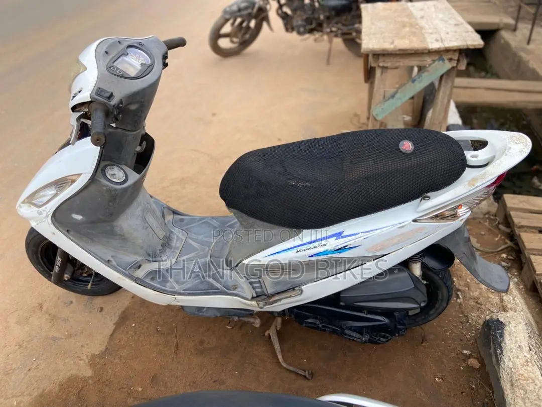 Kymco 2023 White