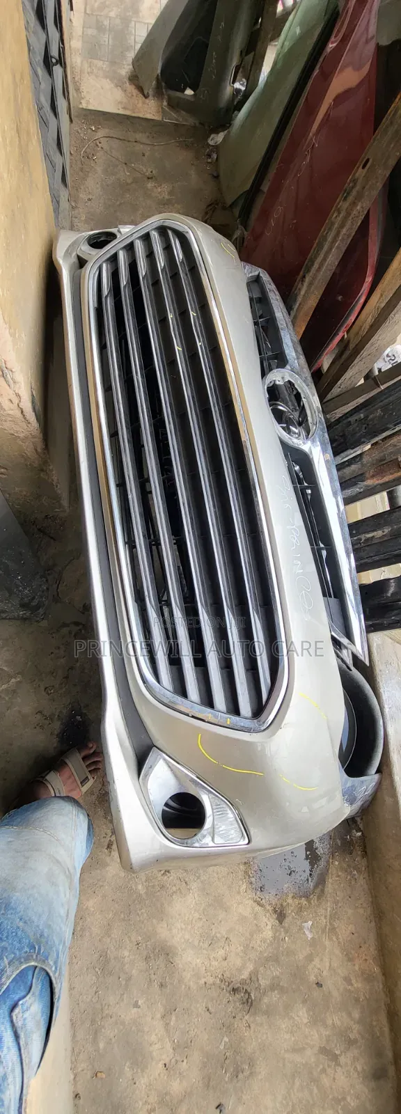 Front Bumper Avalon 2015