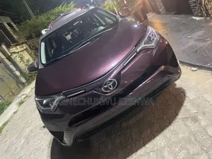 Toyota RAV4 LE AWD (2.5L 4cyl 6A) 2017 Purple