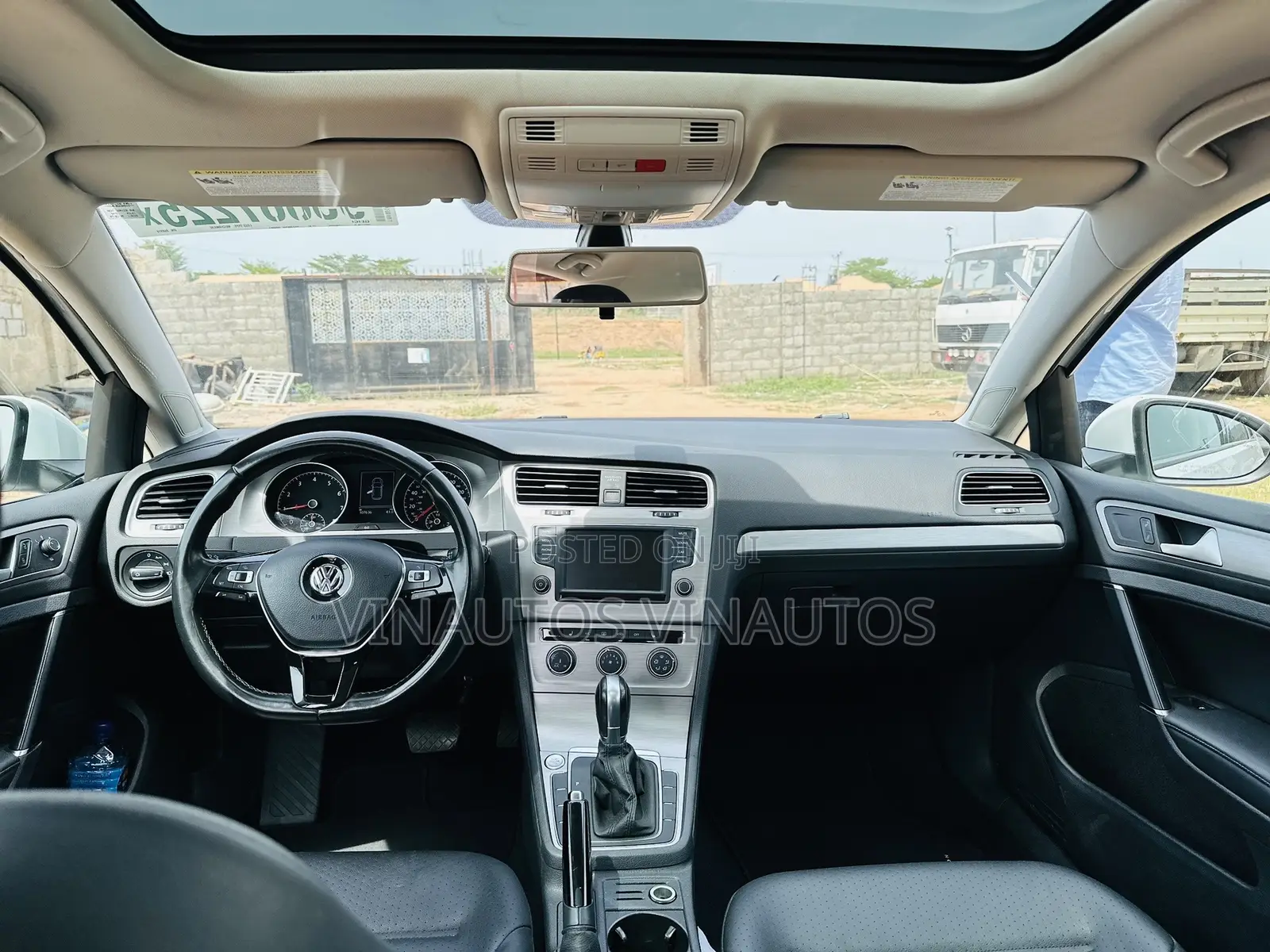 Volkswagen Golf 2018 White