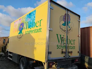 Volvo Truck With Cooling Van 17ft