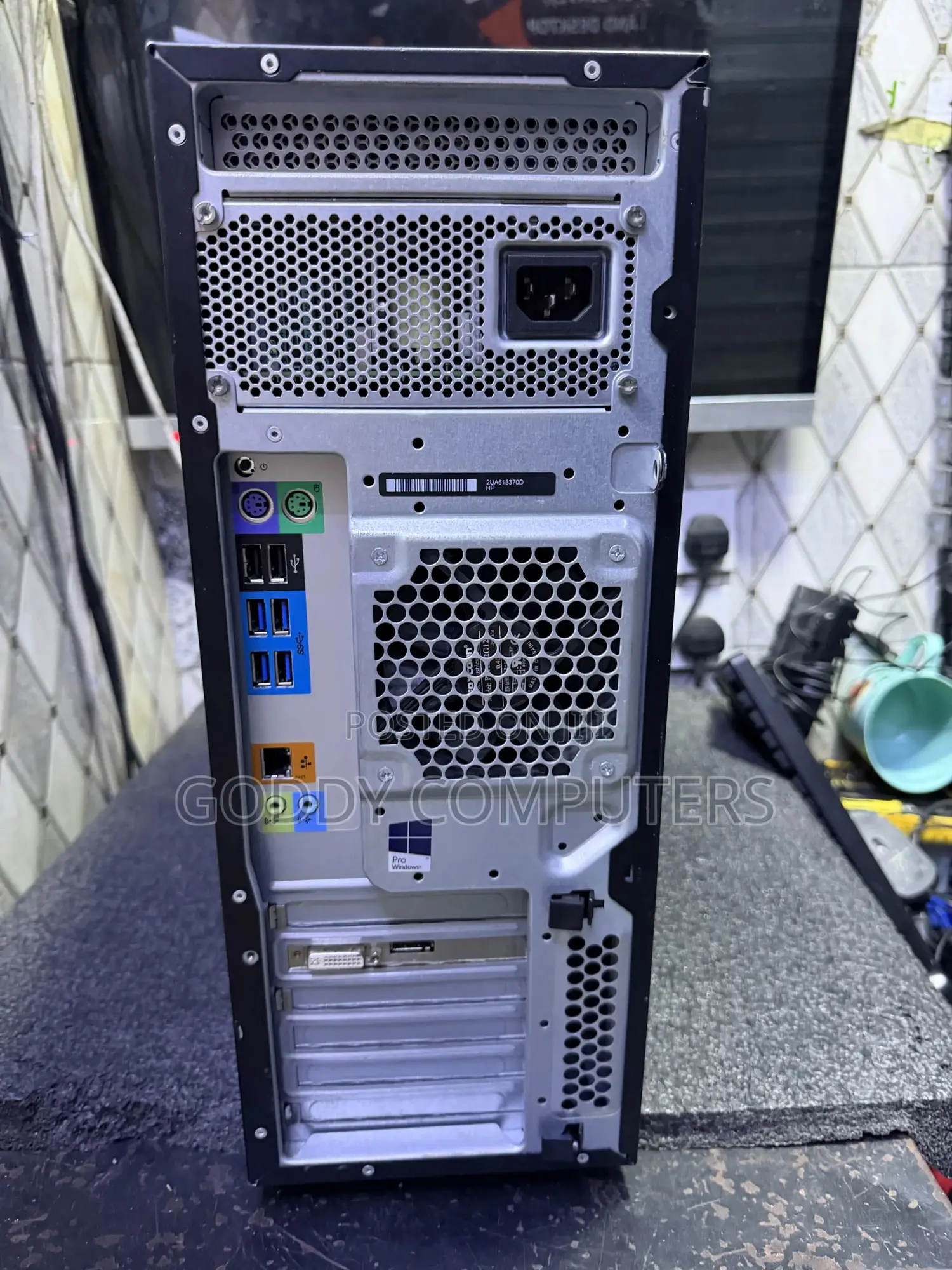 Desktop Computer HP Z440 32GB Intel Xeon HDD 1T