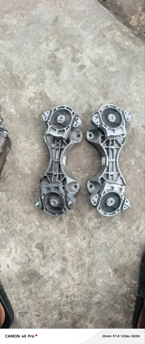 Gearbox Mountain for GLC 2020 Model Cube