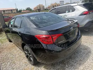 Toyota Corolla 2017 Black