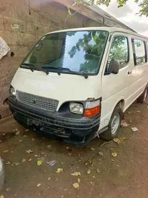 Toyota HiAce 1998