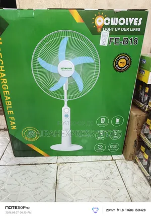 Cwolves 18 Inch Rechargeable Standing Fan With Solar Panel And Bulb