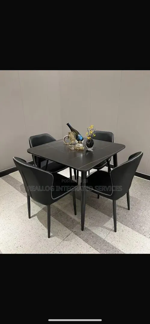 Quality Dining Table Set