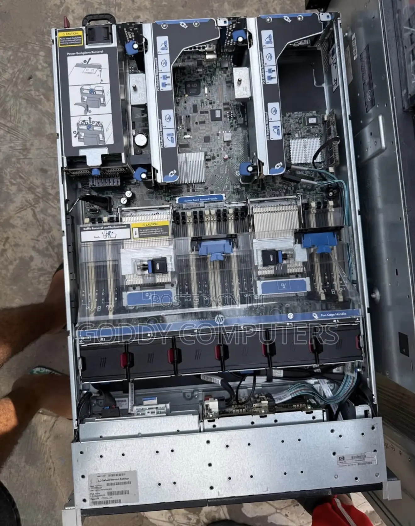 Server HP ProLiant DL380P Gen8 64GB Intel Xeon HDD 2T