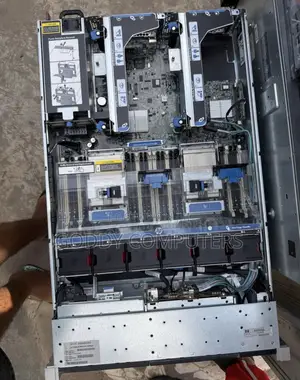 Server HP ProLiant DL380P Gen8 64GB Intel Xeon HDD 2T