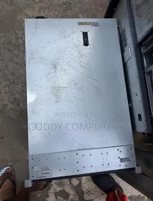 Server HP ProLiant DL380P Gen8 64GB Intel Xeon HDD 2T