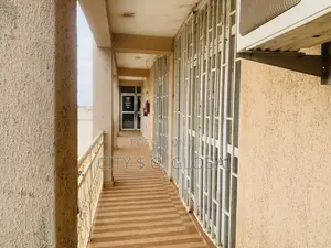 Office Space in Jahi Gilmor