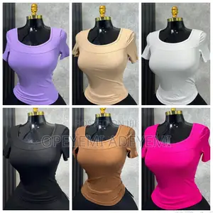 Shortsleeve Ruffle Top