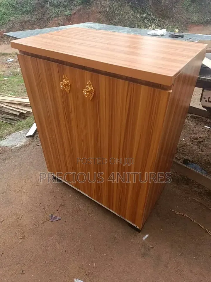 Kitchen Cabinet