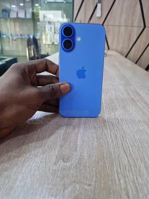 Apple iPhone 16 128 GB Blue
