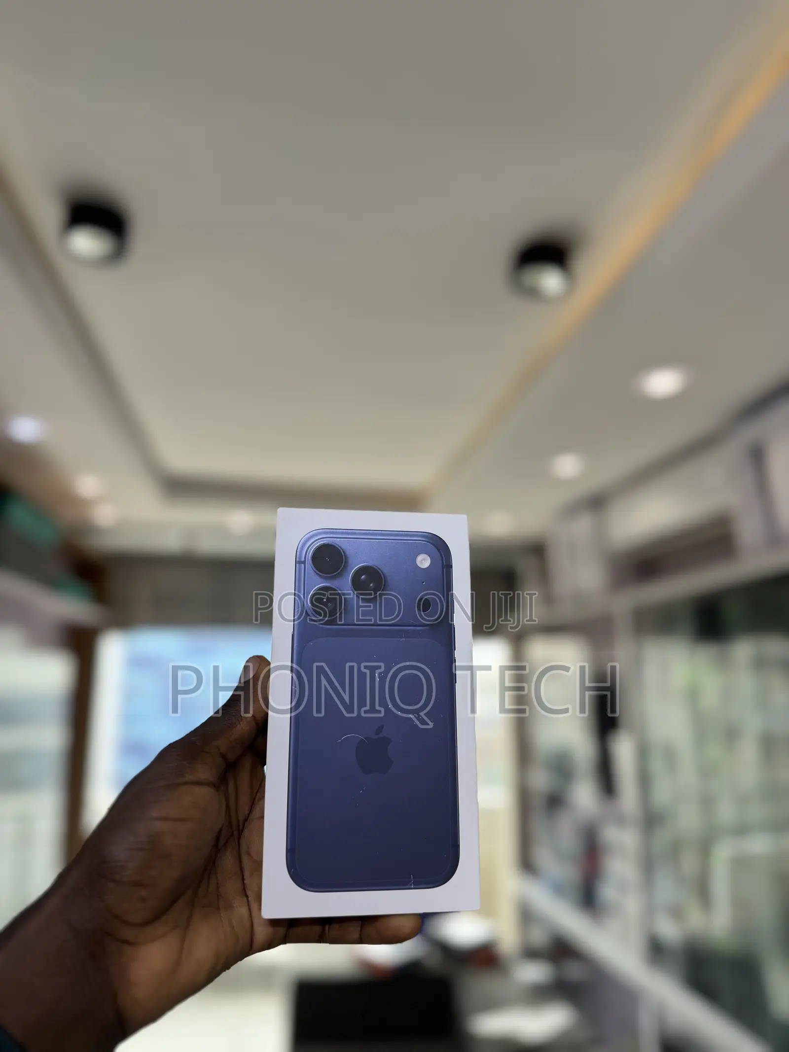 New Apple iPhone 17 Pro 256 GB Blue