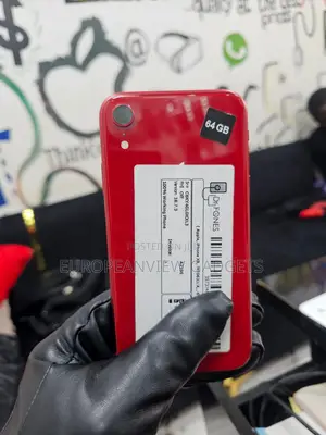Apple iPhone XR 64 GB Red