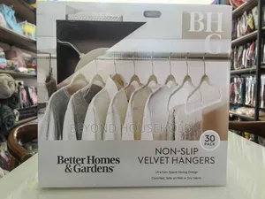 Premium Non-Slip Velvet Hangers 30-Packs