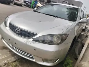 Toyota Camry SE 4dr Sedan (2.4L 4cyl 5A) 2006 Silver