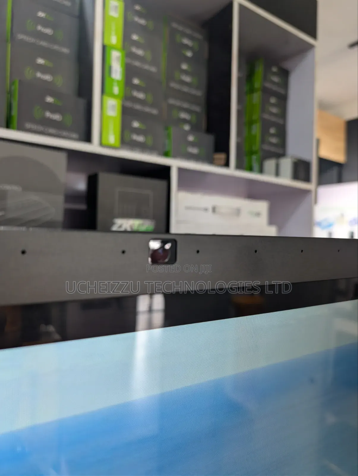 Smart Interactive Board – Digital Display for Meetings Learning