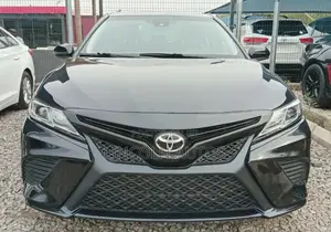 Toyota Camry SE FWD 2020 Black