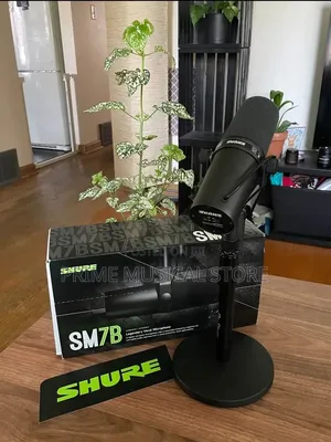 Shure Sm7b Dynamic Vocal Microphone