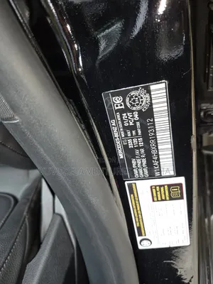 Mercedes-Benz C300 2024 Black