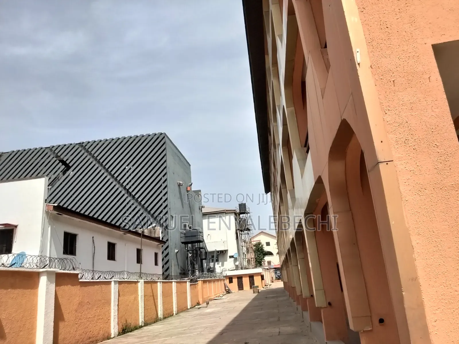 Office Space/Shops