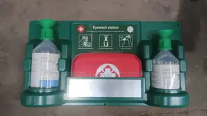 Eye Wash Station Wall Mounted (With First Aid Kit)