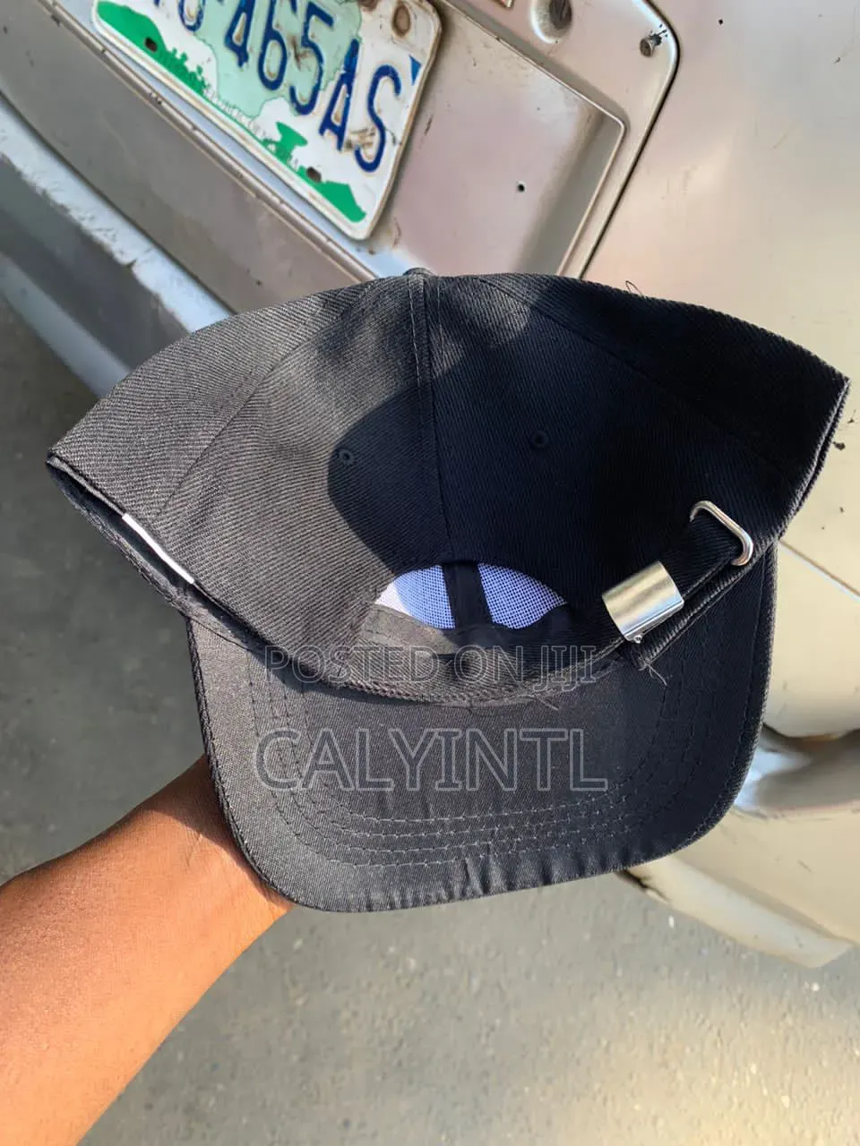 Plain Caps