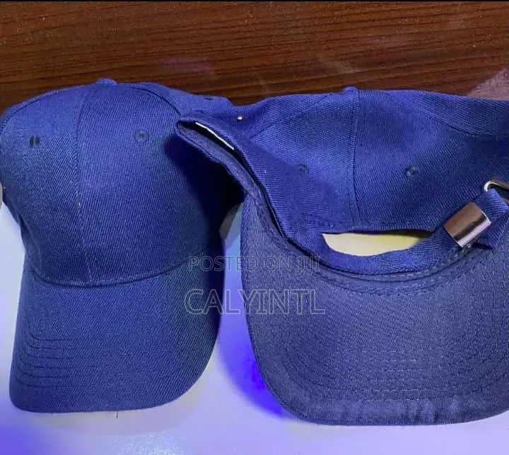 Plain Caps