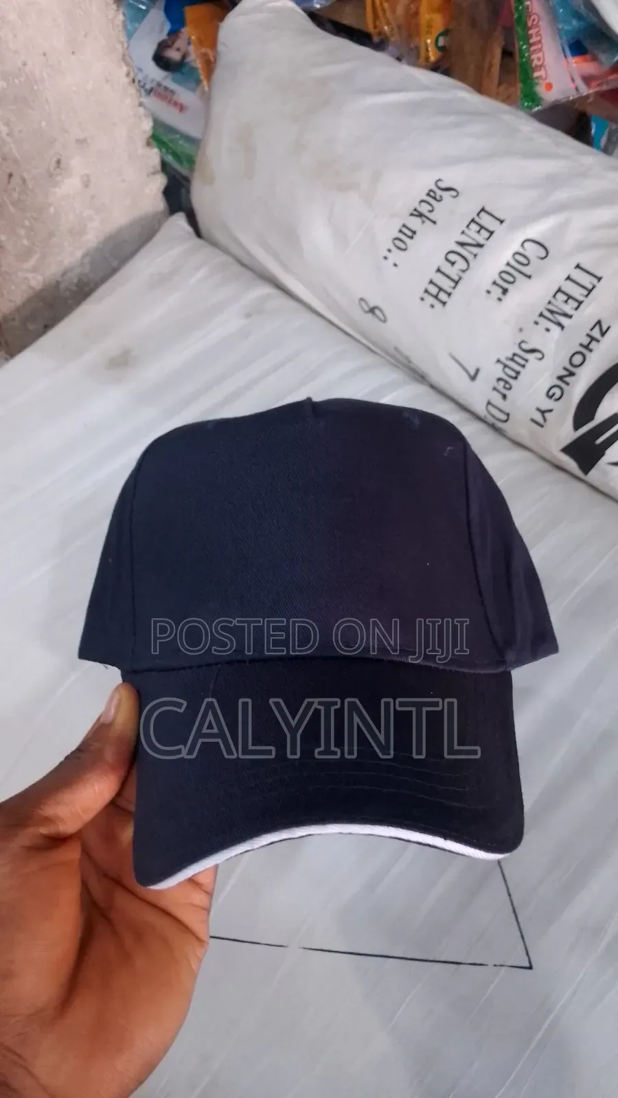 Plain Caps