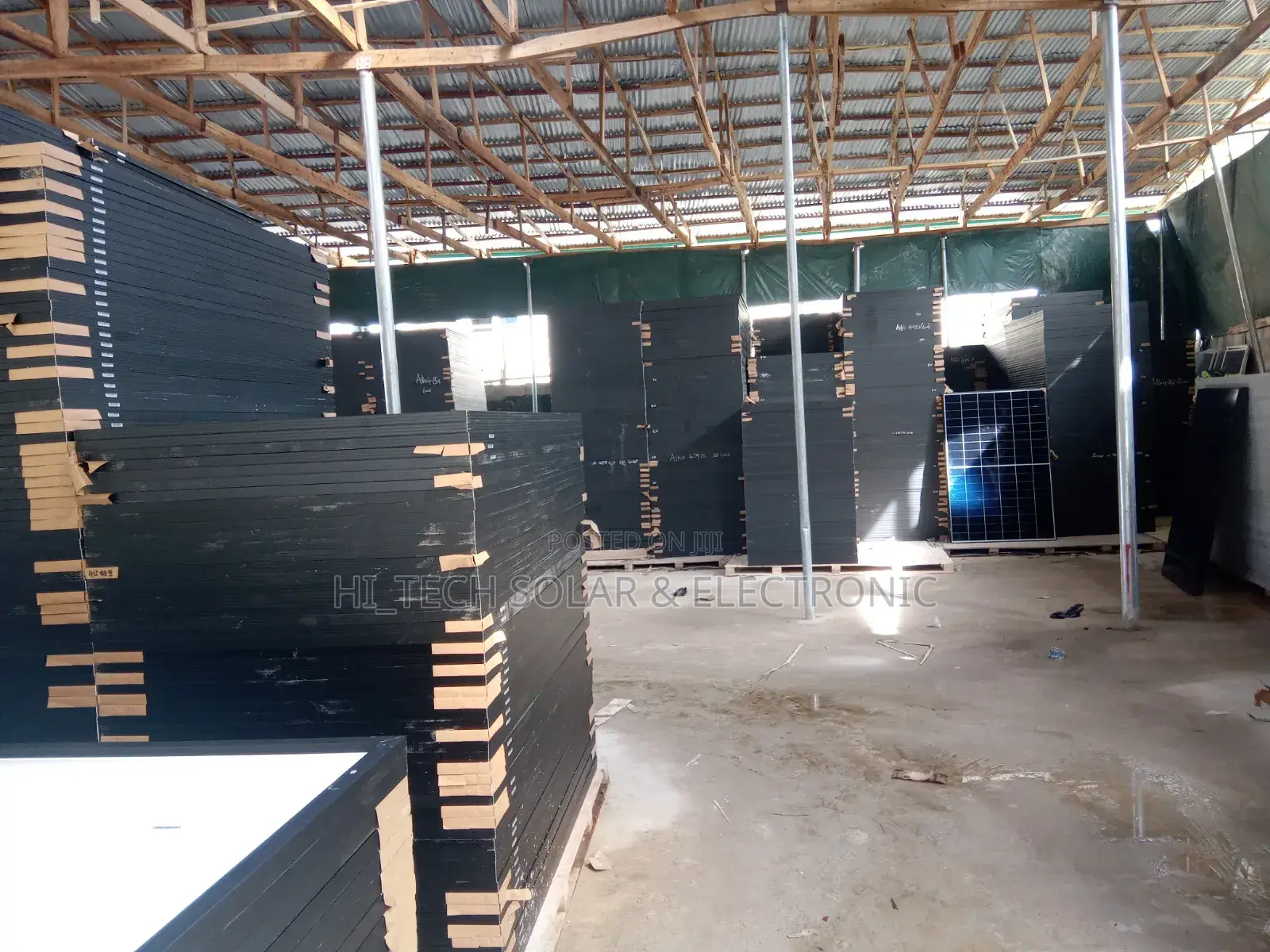 490wtt Solar Panel Available in Bulk - 30yrs Warranty
